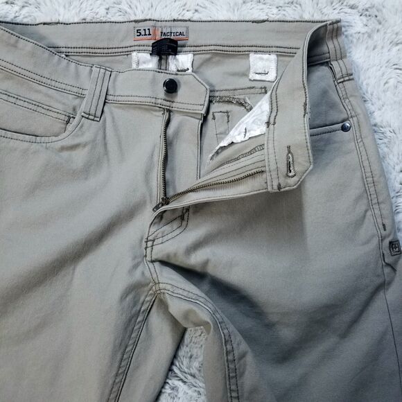 5.11 Tactical Jeans Mens 32x34 Brown Slim Straight Medium Wash Denim - Picture 4 of 11